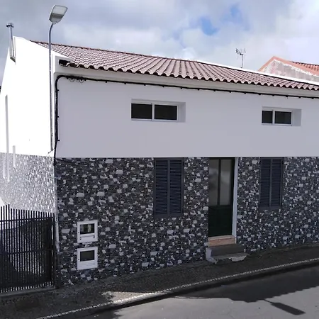 Refugio Machado * Furnas (Azores)