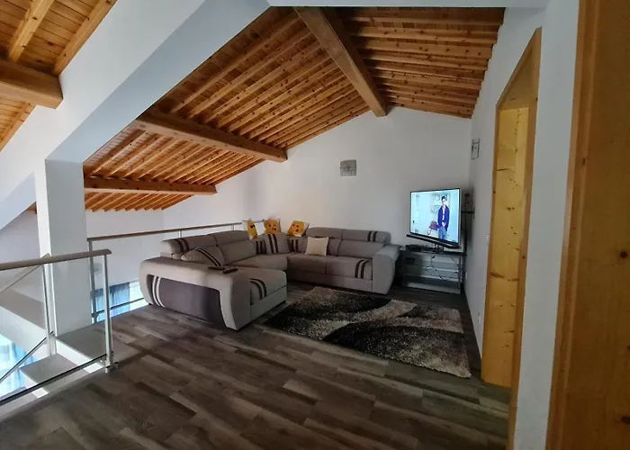 Refugio Machado Furnas (Azores)